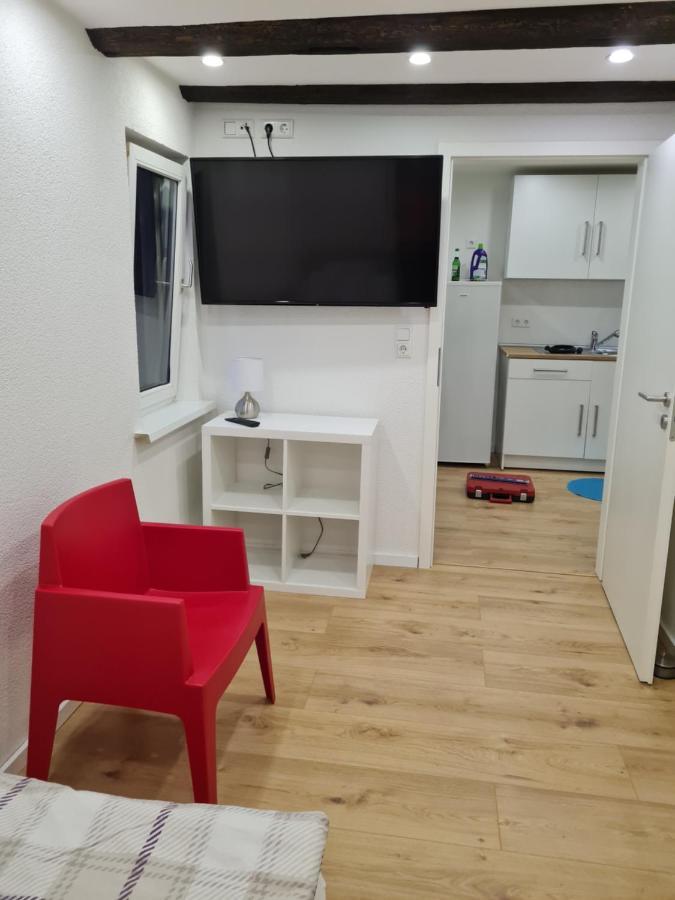 Hostel Haupt 3 Eningen unter Achalm Exteriér fotografie