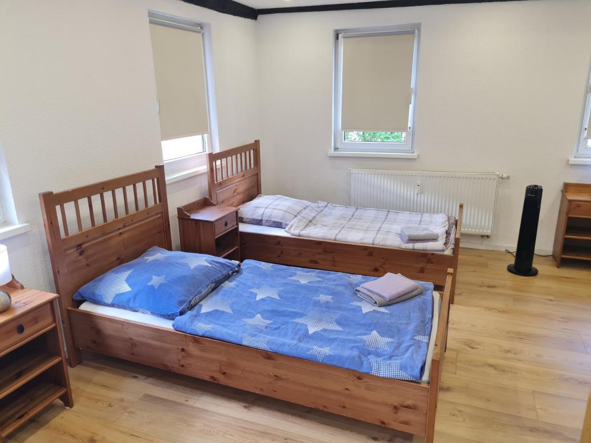 Hostel Haupt 3 Eningen unter Achalm Exteriér fotografie