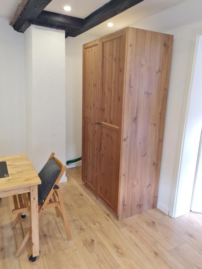 Hostel Haupt 3 Eningen unter Achalm Exteriér fotografie